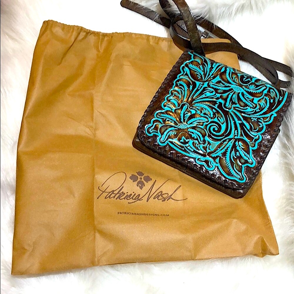 NWOT Patricia Nash Tooled Leather Bag